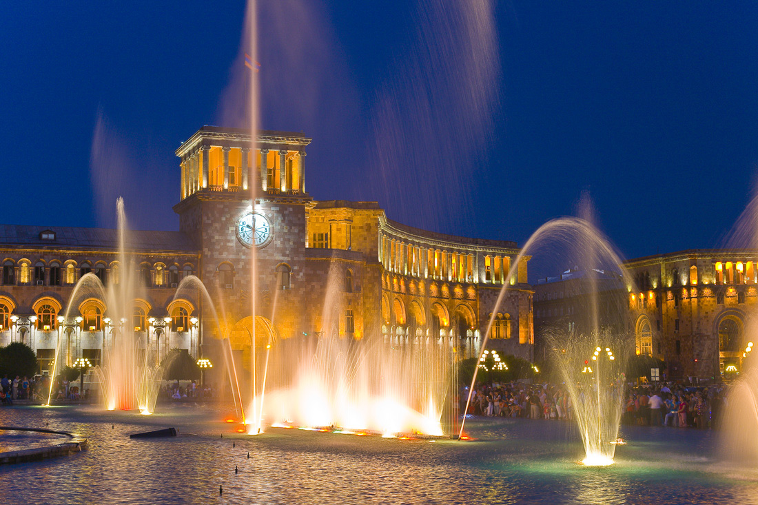 Площадь республики - Сердце Еревана
