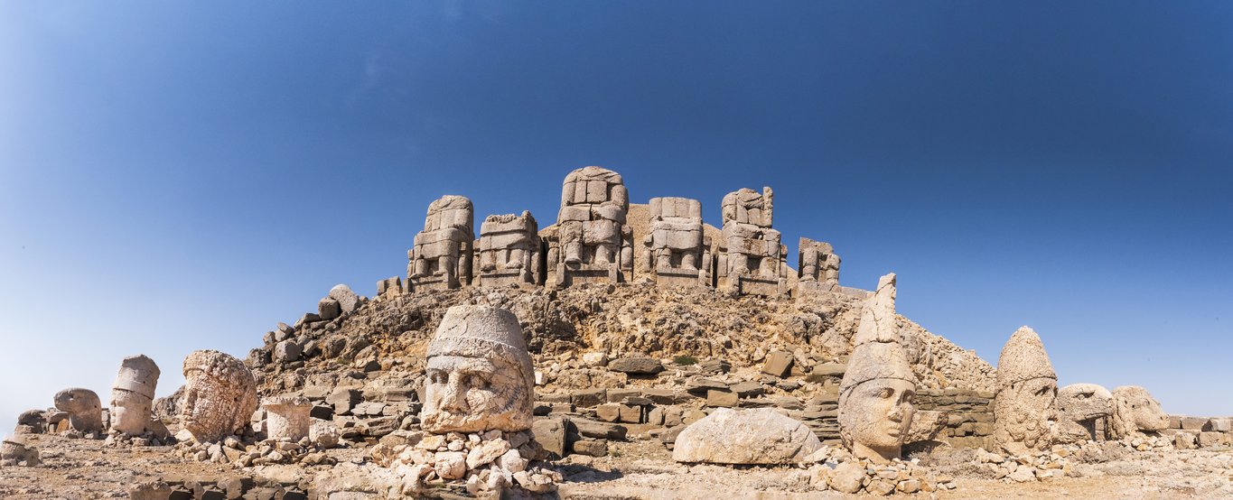 Արևմտյան Հայաստան 5 օր։ Երկու Նեմրութներ+ Տիգրանակերտ + Վան