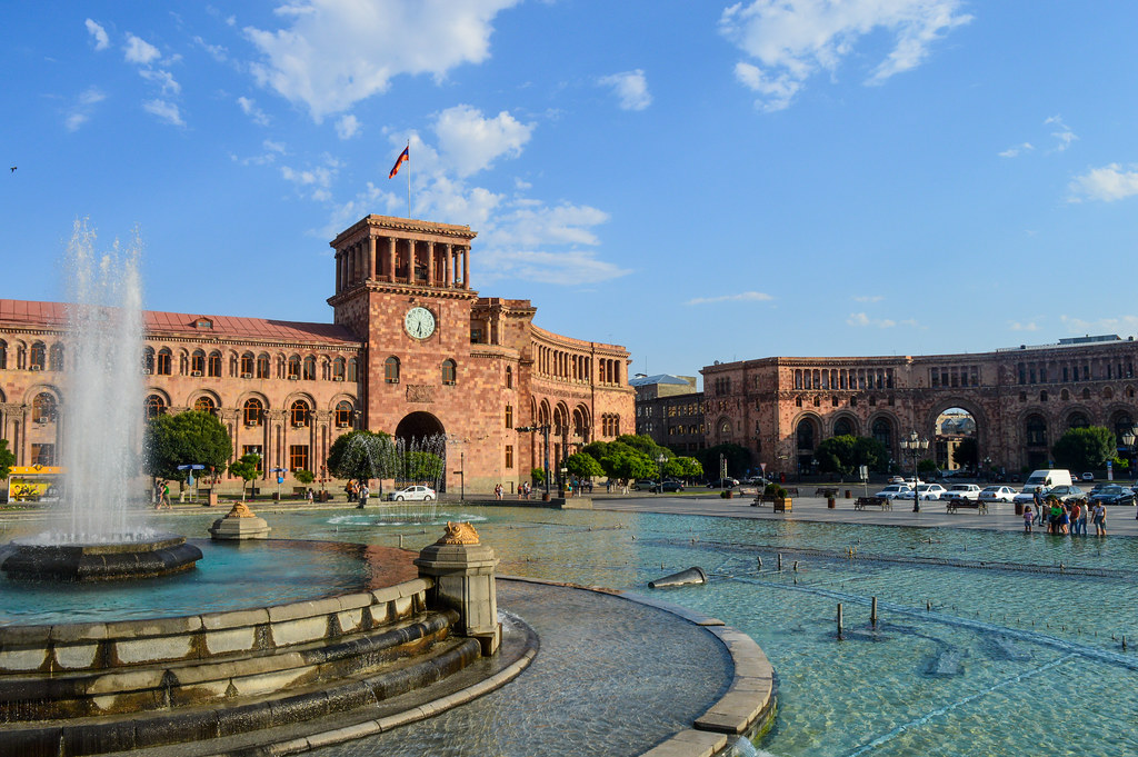 Сити тур в Ереване, Площадь Республики, Каскад, Площадь Свободы, Северный проспект